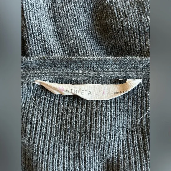 Hanover V-Neck Sweater by Athleta in Gray Size L - Picture 3 of 6